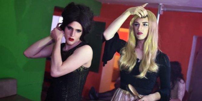 Все больше бельгийских подростков подумывают о смене пола