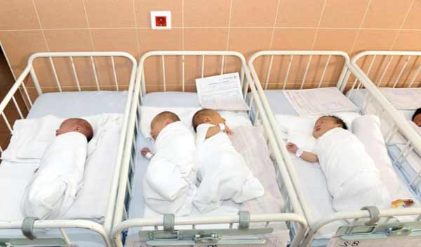 В таблицах ниже показана тенденция популярности женских имен в Бельгии за последние двадцать лет.