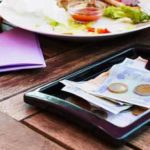 Рестораны, кафе и телекомы слишком дорогие в Бельгии