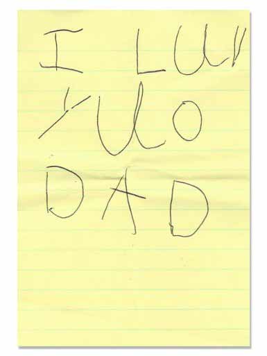 Родители умершего от рака ребенка обнаружили в доме ее трогательные послания