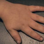 Бельгия: 1 из 9 детей живет в семье безработных