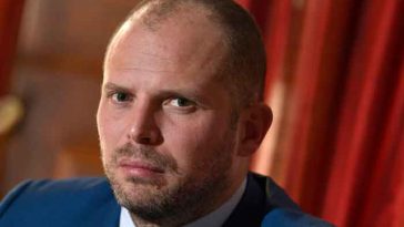 Тео Франкен пугает: Если валлоны проголосуют за левых — будет конфедерализм»