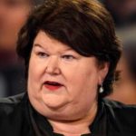 Бельгийские власти обещали жестко штрафовать тех, кто уклоняется от теста на COVID-19 после возвращения из "красных зон"