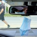 Штраф за маску на зеркале заднего вида автомобиля?