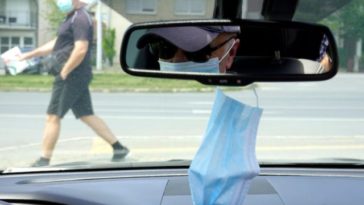 Штраф за маску на зеркале заднего вида автомобиля?