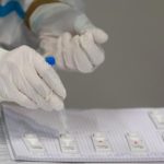 Бельгия будет лечить невакцинированных новым препаратом от коронавируса?