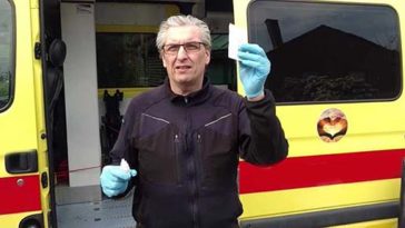 В Намюре около 5 тыс. человек, во главе с доктором Буйоном, протестовали против обязательной вакцинации