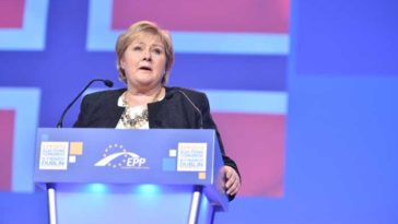 Спустя 561 день Норвегия отменяет последние меры по борьбе с коронавирусом