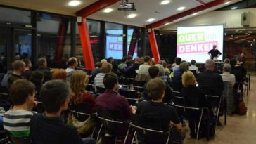 Facebook удаляет аккаунты противников коронной политики Германии