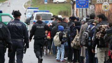 Бельгия запускает в Facebook кампанию против повторного запроса статуса беженца