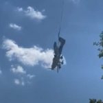 Спортивный самолет упал на оживленную трассу в Брюгге (Видео)