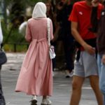 Франция ужесточает секулярные нормы: Длинные платья под запретом