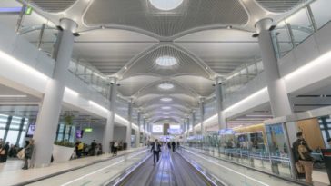 10 лучших и 10 худших аэропортов Европы по оценкам Google