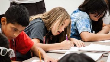 Политики Фландрии обсуждают возможность штрафов для нерадивых родителей