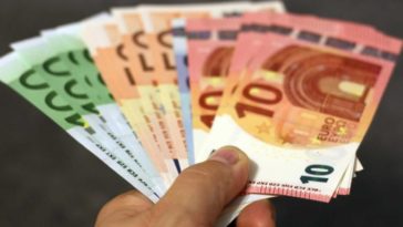 10 лучших и худших оплачиваемых секторов в Бельгии
