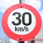 Конец штрафам за незначительное превышение скорости? Во Фландрии предлагают ужесточить правила установки камер скорости