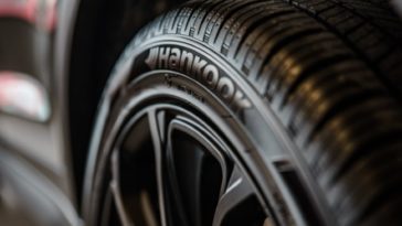 Смягчение правил технического осмотра автомобилей вызвало резкую критику: «Глупо и действительно опасно»