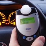Алкозамки в каждую машину: новая мера против пьянства за рулем