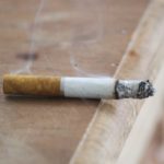 Новые правила для курильщиков приводят к абсурдным ситуациям