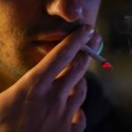 Штрафы до 8.000 евро: где курение станет под запретом в 2025 году?