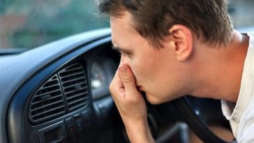 Гнилые яйца, резина или металл: что скрывается за этими запахами в авто?