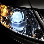 Исследование выявило: 34% водителей страдают от ослепления на дорогах