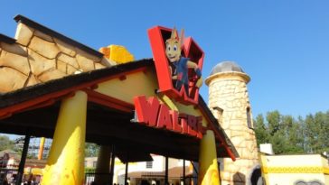 В 2025 году тематические парки Walibi, Bellewaerde и Plopsaland повысили цены на билеты.