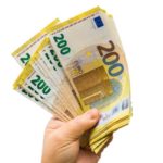 Как повысить зарплату, не меняя работу: 8 проверенных шагов