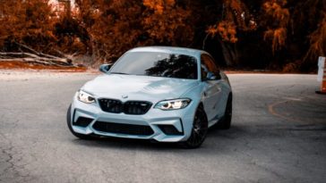 Веммелец продал арендованный автомобиль: прокуратура требует год тюрьмы