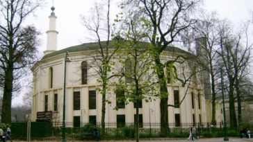 14-летний подросток из Брюсселя планировал нападение на мечеть