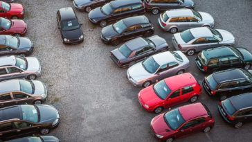 Секреты подержанных авто: какой пробег становится критическим?