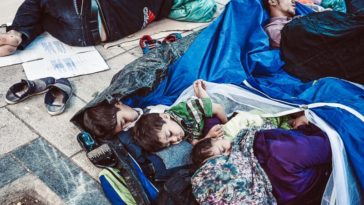 Миграция в ЕС: Почему число заявок на убежище снизилось на четверть?