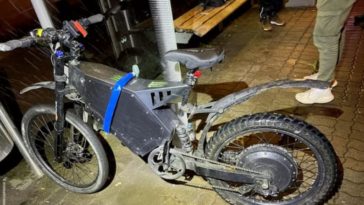 Немецкая полиция задержала велосипедиста, мчавшегося со скоростью 125 км/ч