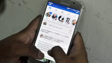 Может ли работодатель наказать за посты в Facebook?