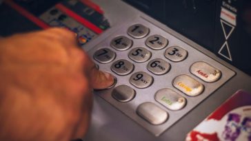 Наличность возвращается: в Бельгии откроют 1.000 новых пунктов выдачи