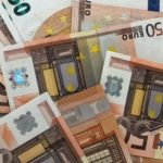Больше денег на руки: в Бельгии повышают необлагаемую налогом сумму