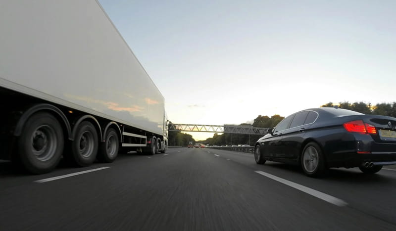 Всё как есть: правда и зарплата дальнобойщика изнутри