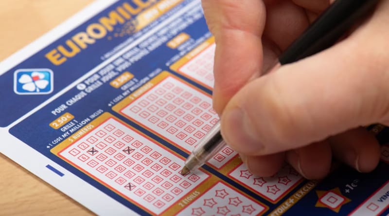 Мошенники охотятся на победителя EuroMillions с выигрышем в 52 миллиона евро