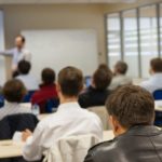 Фландрия урезает образование для взрослых: курсы подорожают втрое