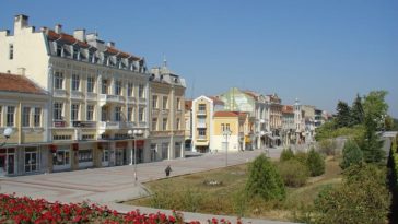 Массовые протесты в Болгарии: страна выступает против евро