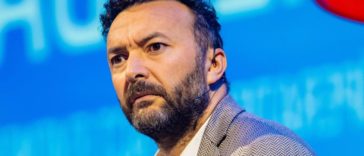 «Ваше молчание делает вас соучастником»: актёр Насрдин Дчар обратился с открытым письмом к королю Нидерландов