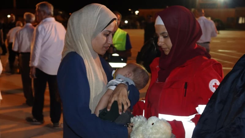 Европа и дети из Газы: кто помогает, а кто закрывает двери