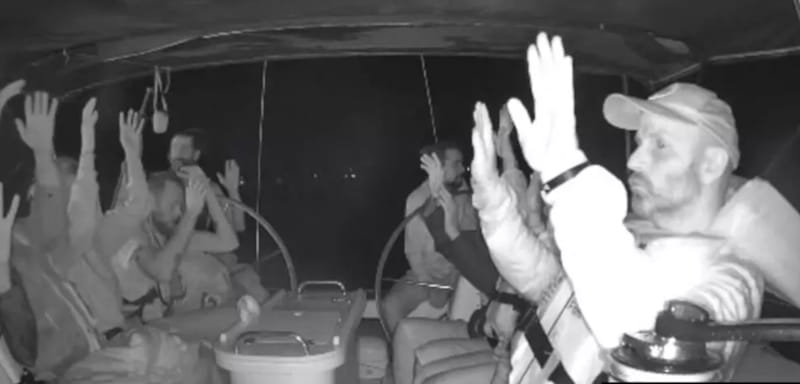 «С нами обращались как с животными»: активисты из флотилии в Газу рассказали о пытках в израильских тюрьмах