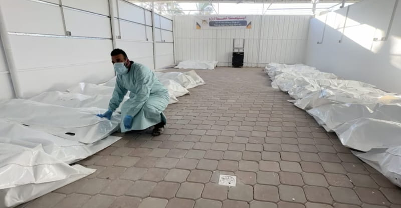 120 тел из Газы: у многих следы пыток, опознать почти невозможно