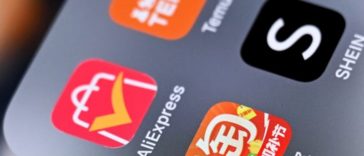 Со следующего года все посылки из Китая и других стран вне ЕС будут облагаться пошлиной с первого евро, из-за чего заказы с Shein, Temu и AliExpress станут заметно дороже для бельгийских покупателей.