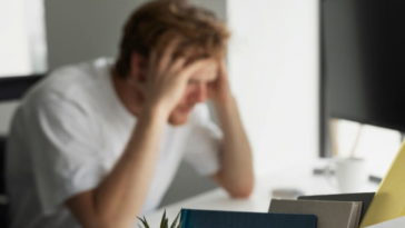 Сокращения в образовании для взрослых: преподаватели сталкиваются с угрозой увольнений