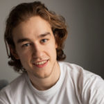 «Нам продали свободу, а дали зависимость»: голос поколения с учебными долгами