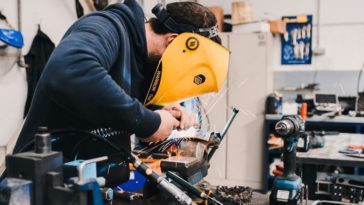 Безработица в Бельгии упала до минимума за почти 50 лет