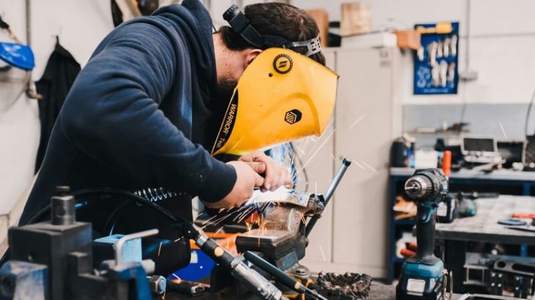 Безработица в Бельгии упала до минимума за почти 50 лет