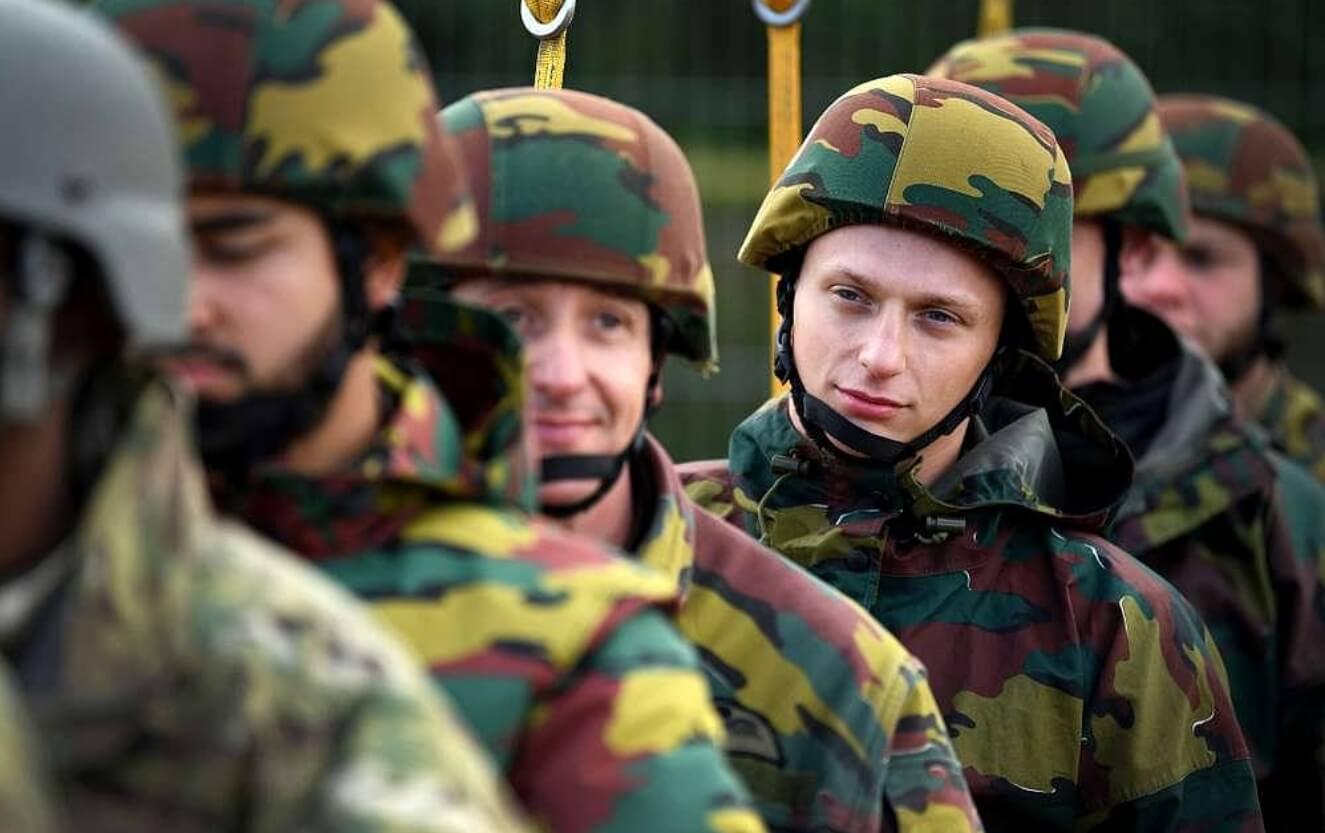 В Бельгии снова обсуждают возможное возвращение воинской повинности